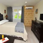 Metropole Luxury 4*