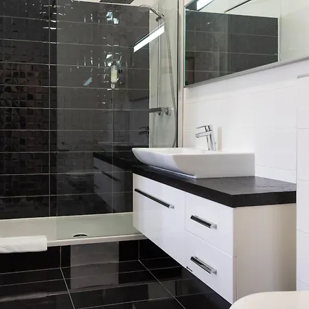 Nocleg ze śniadaniem Metropole Luxury