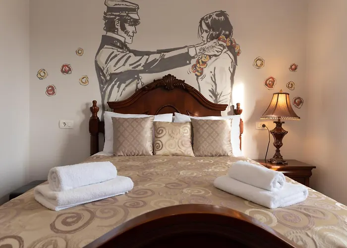 Metropole Luxury Couette-café Split