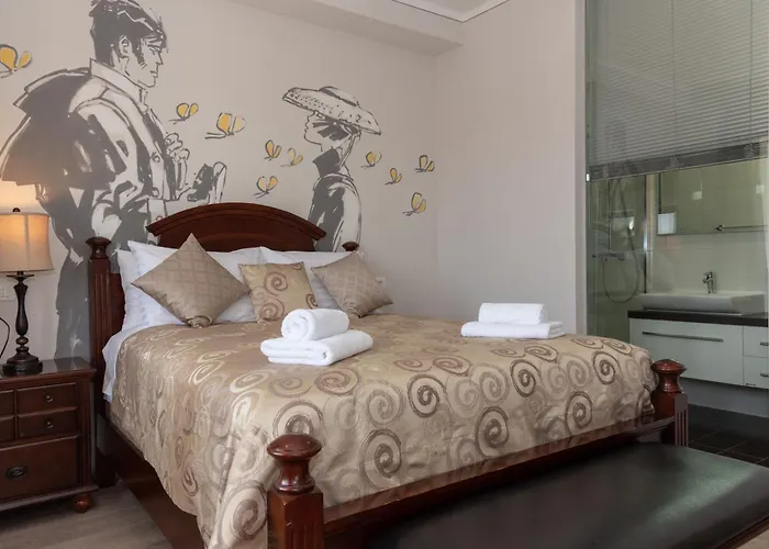 Couette-café Metropole Luxury 4*