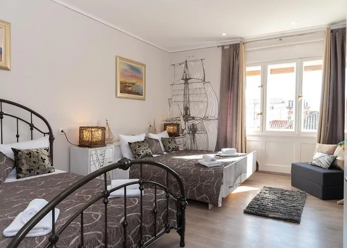Metropole Luxury 4*
