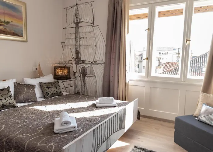 Couette-café Metropole Luxury Split