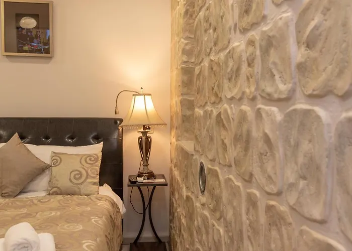 Metropole Luxury 4*