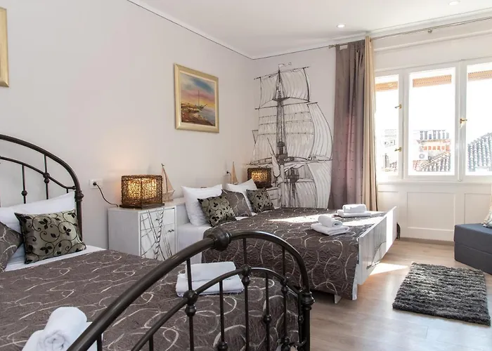 Couette-café Metropole Luxury 4*