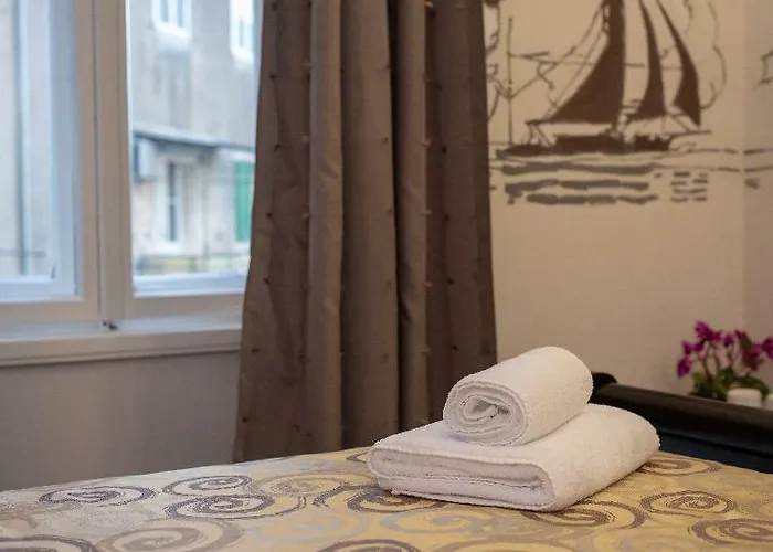 Couette-café Metropole Luxury 4*