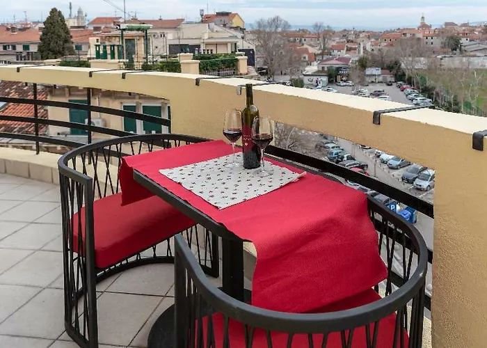 Metropole Luxury Bed & Breakfast