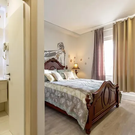 Metropole Luxury 4* سبليت